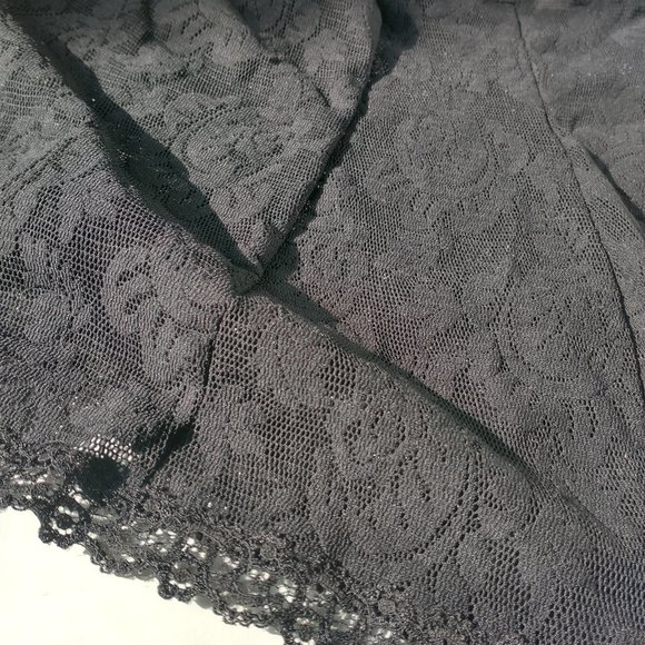 Victoria's Secret Black Lace Lingerie sz M - Picture 6 of 8
